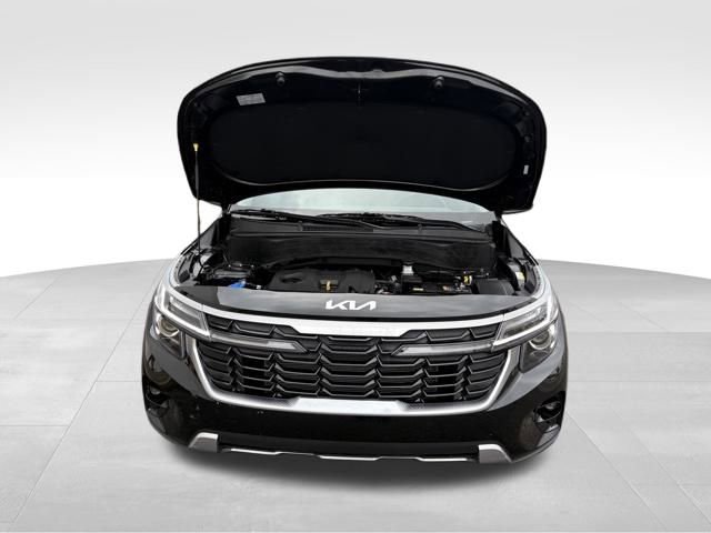 Certified 2024 Kia Seltos S image 33