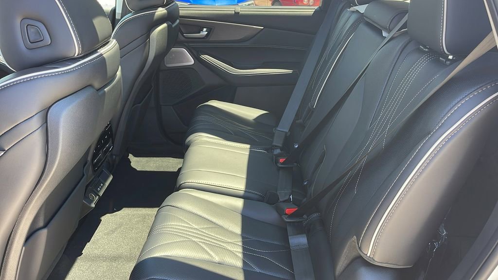 New 2026 Acura MDX w/ Advance Package image 11