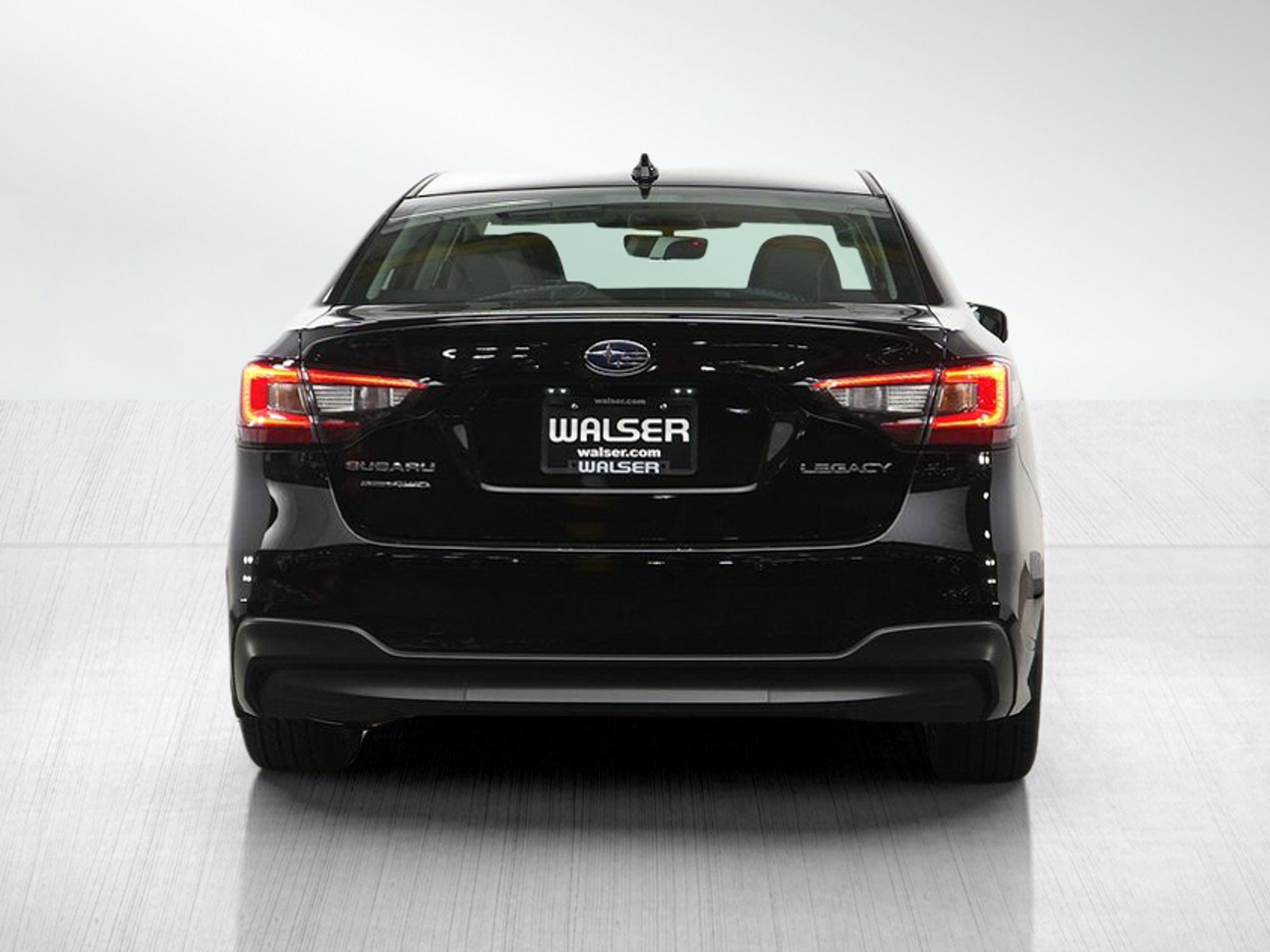 Used 2025 Subaru Legacy Limited w/ Popular Package #3 AWD/4WD image 4