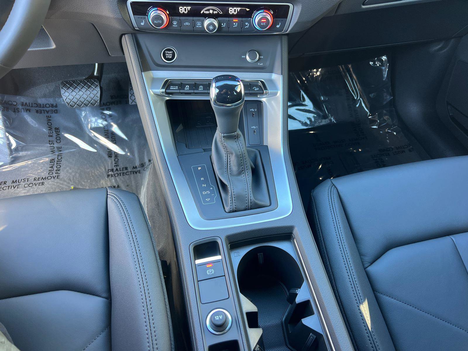 New 2025 Audi Q3 2.0T Premium image 24