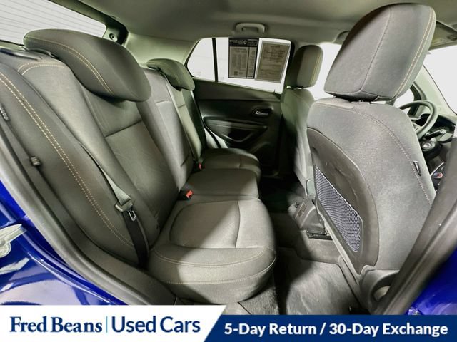 Used 2017 Chevrolet Trax LT w/ Driver Confidence Package AWD/4WD image 31