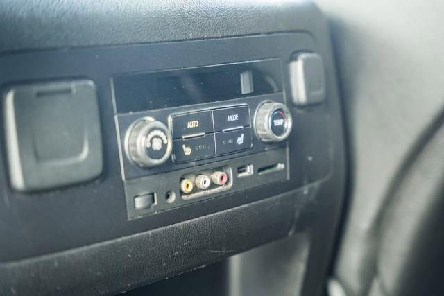 Used 2016 GMC Yukon SLT w/ Open Road Package image 37