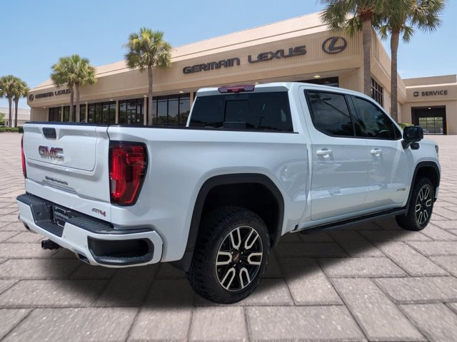 Used 2025 GMC Sierra 1500 AT4 w/ AT4 Premium Package AWD/4WD image 4