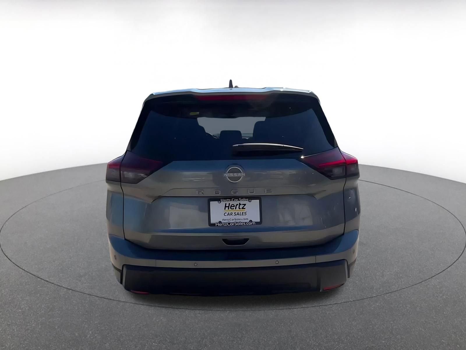 Used 2025 Nissan Rogue SV image 12