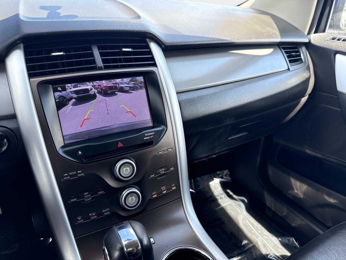 Used 2013 Ford Edge SEL FWD image 24