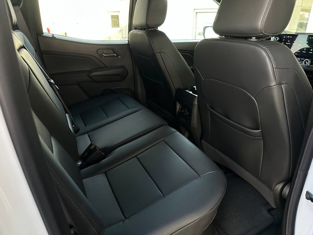 New 2026 GMC Canyon Elevation w/ Convenience Package RWD image 17
