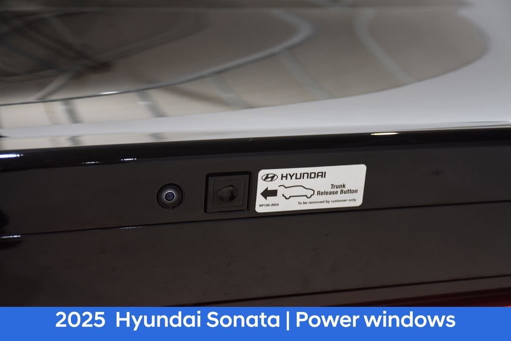 Certified 2025 Hyundai Sonata SE image 6