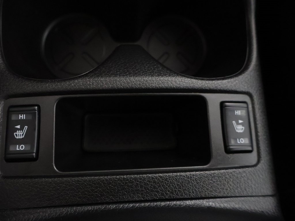 Used 2022 Nissan Rogue Sport SL w/ Premium Package image 49