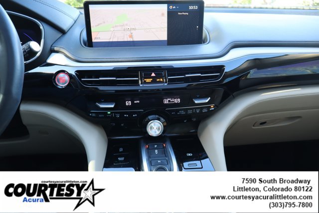 Used 2024 Acura MDX w/ Technology Package AWD/4WD image 16