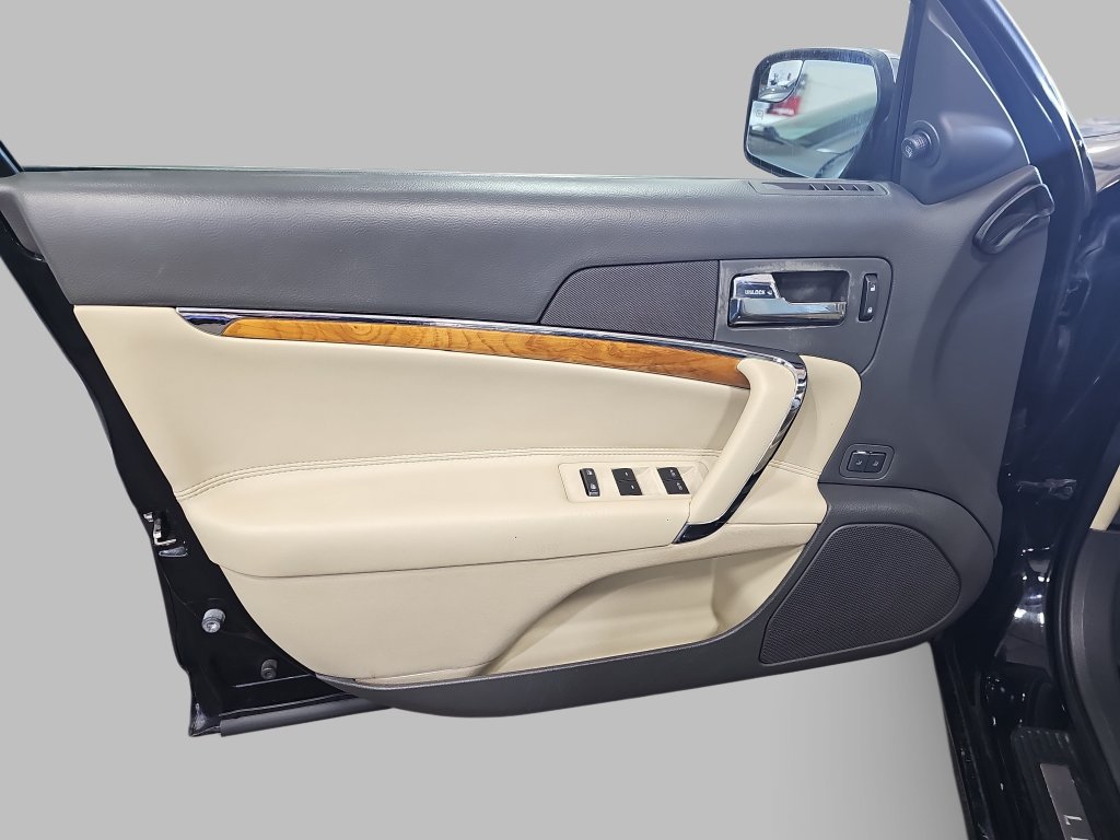 Used 2012 Lincoln MKZ AWD image 29