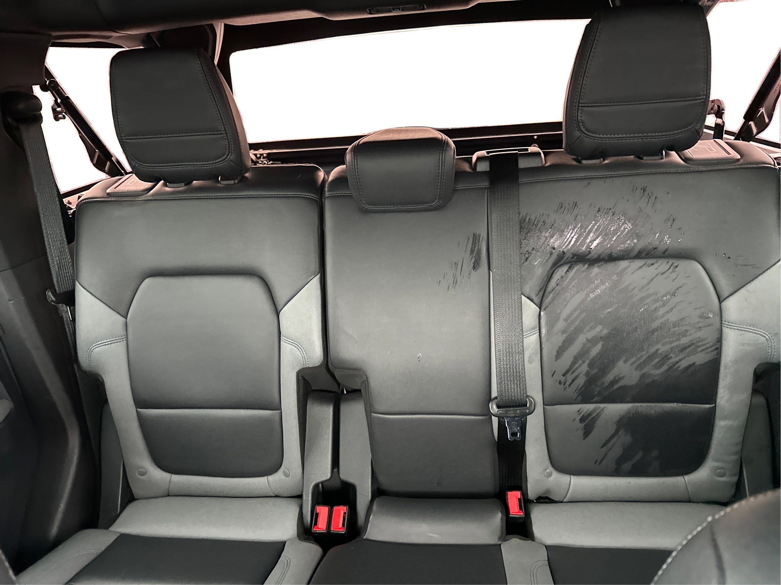 Used 2022 Ford Bronco Black Diamond w/ Sasquatch Package image 14