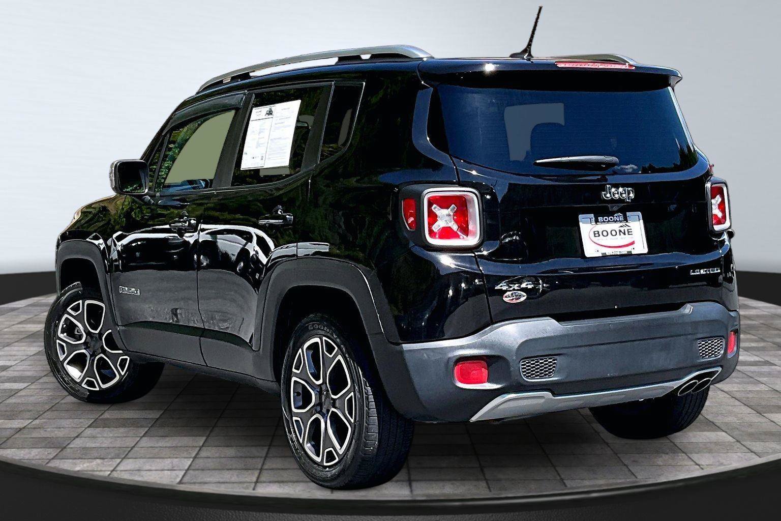 Used 2015 Jeep Renegade Limited AWD/4WD image 3