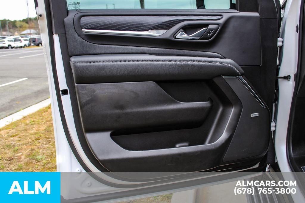 Used 2023 GMC Yukon XL Denali image 39