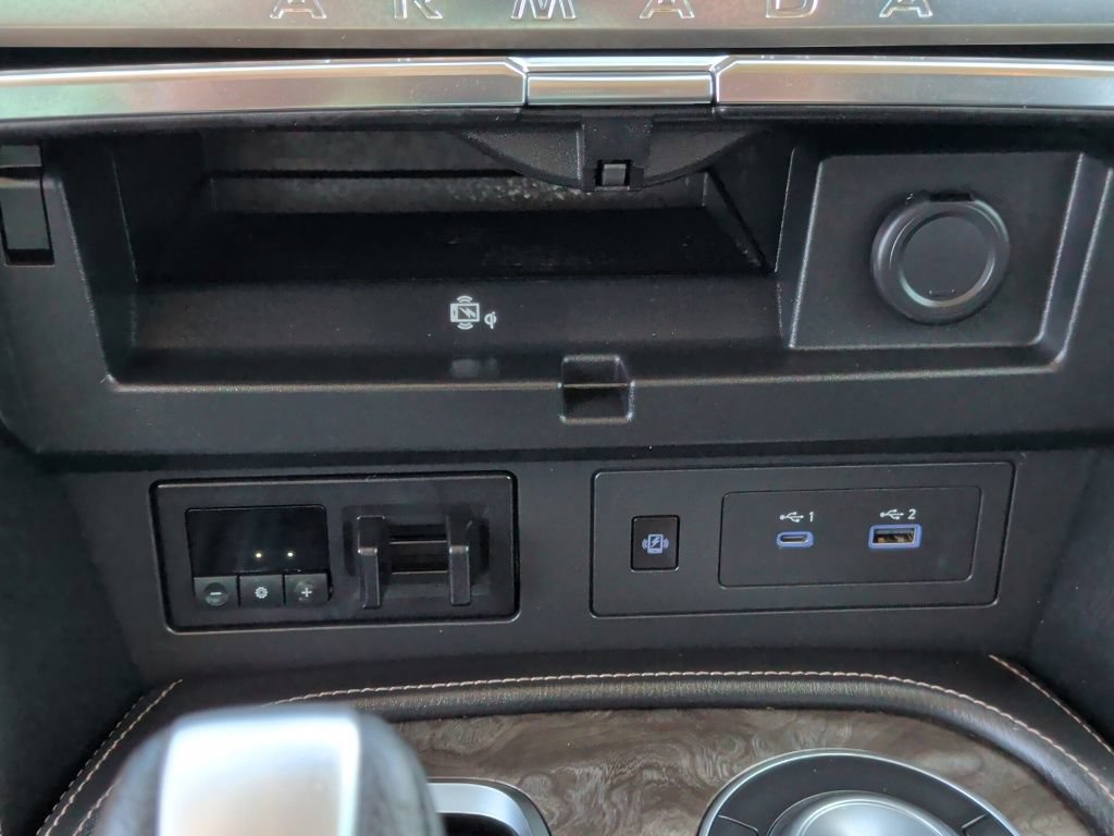 Used 2023 Nissan Armada Platinum w/ Captain's Chairs Package RWD image 33
