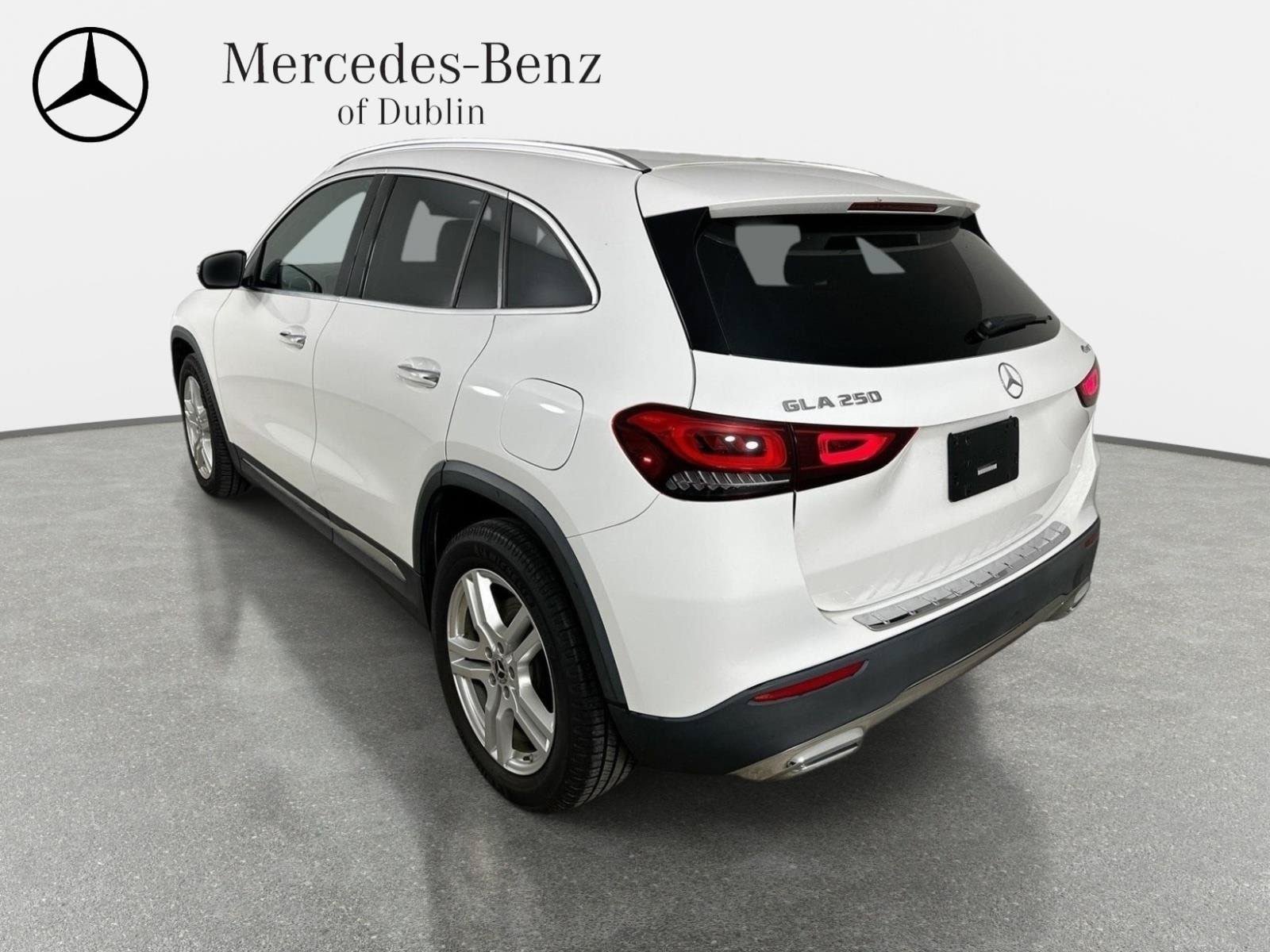 Used 2021 Mercedes-Benz GLA 250 4MATIC image 4