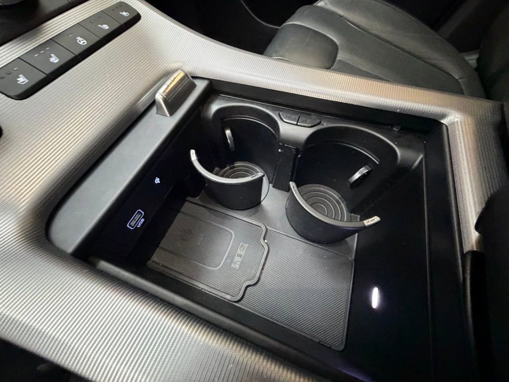 Used 2023 Hyundai Palisade Calligraphy w/ Cargo Package image 19