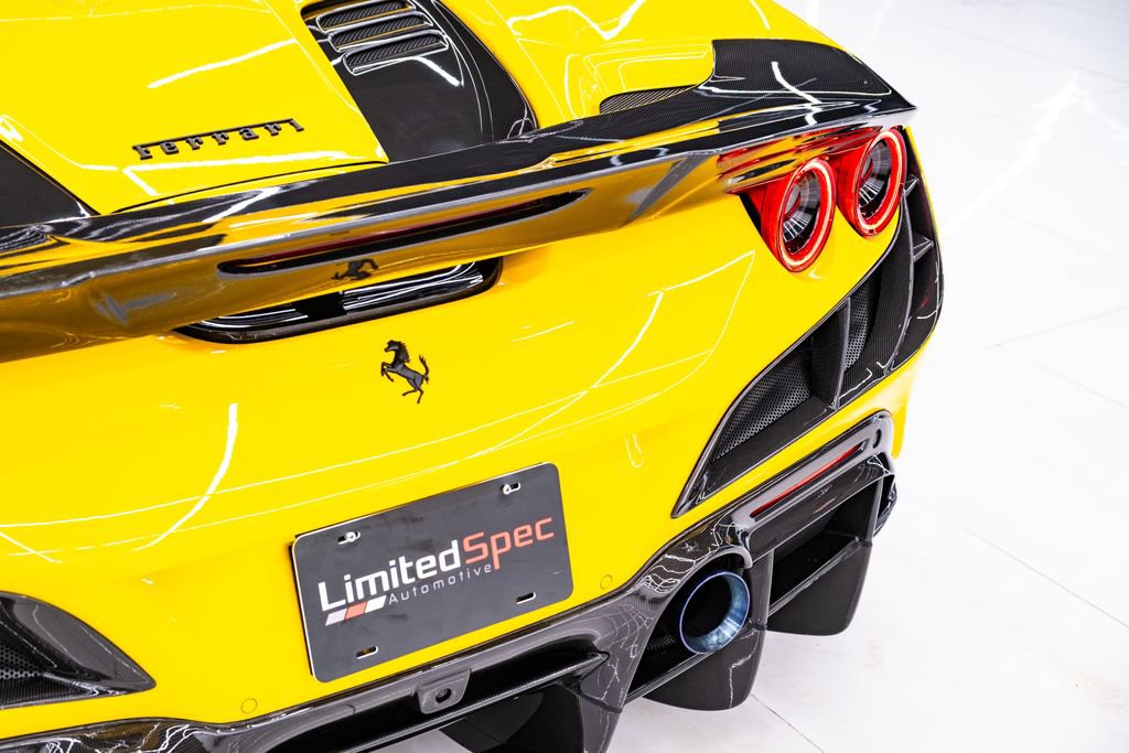 Used 2021 Ferrari F8 Tributo RWD image 31