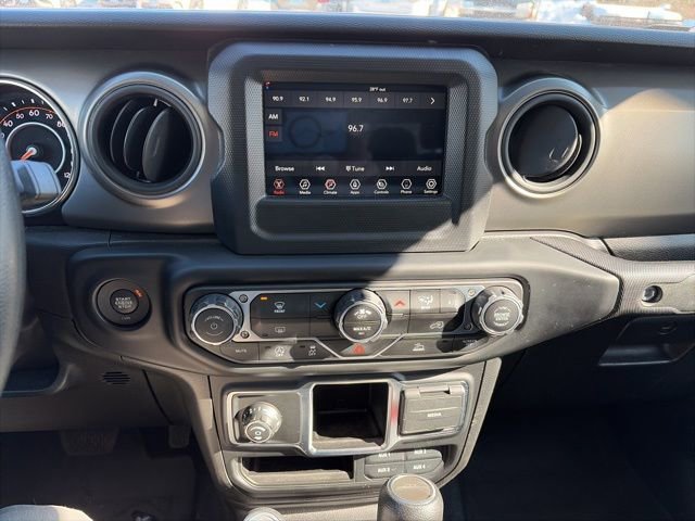 Used 2023 Jeep Gladiator Sport w/ Trailer Tow Package image 23