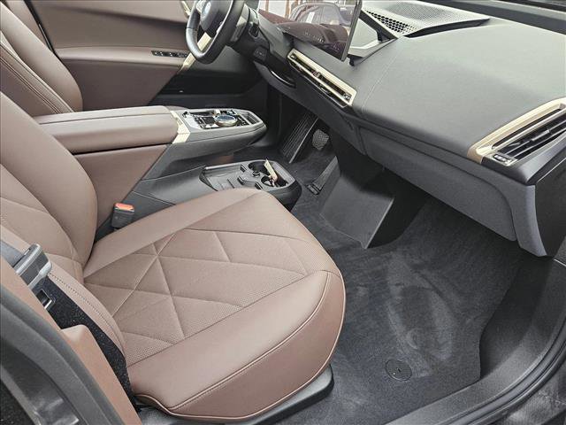Certified 2025 BMW iX xDrive50 w/ Sport Package image 19