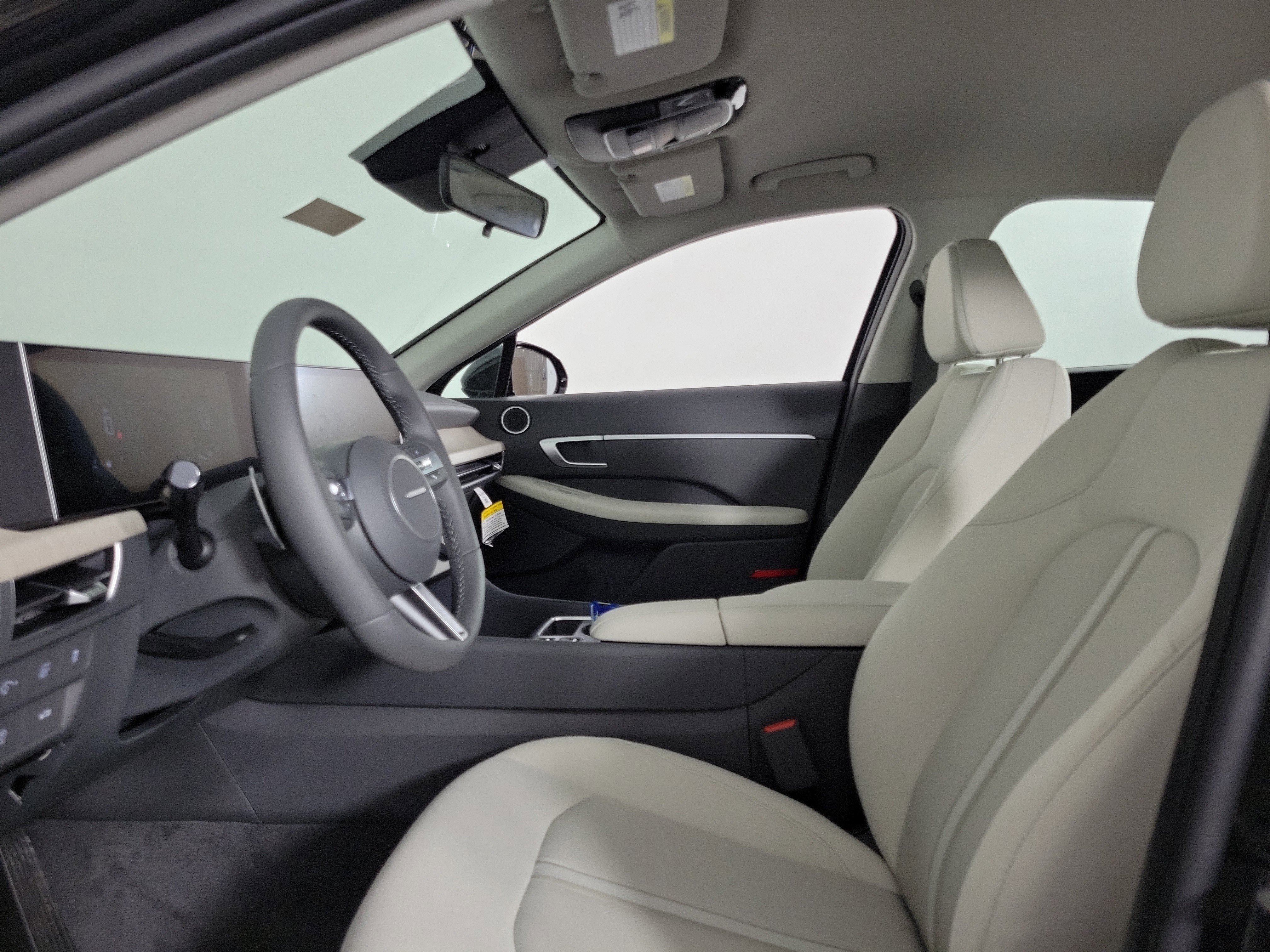 New 2025 Hyundai Sonata SEL image 25