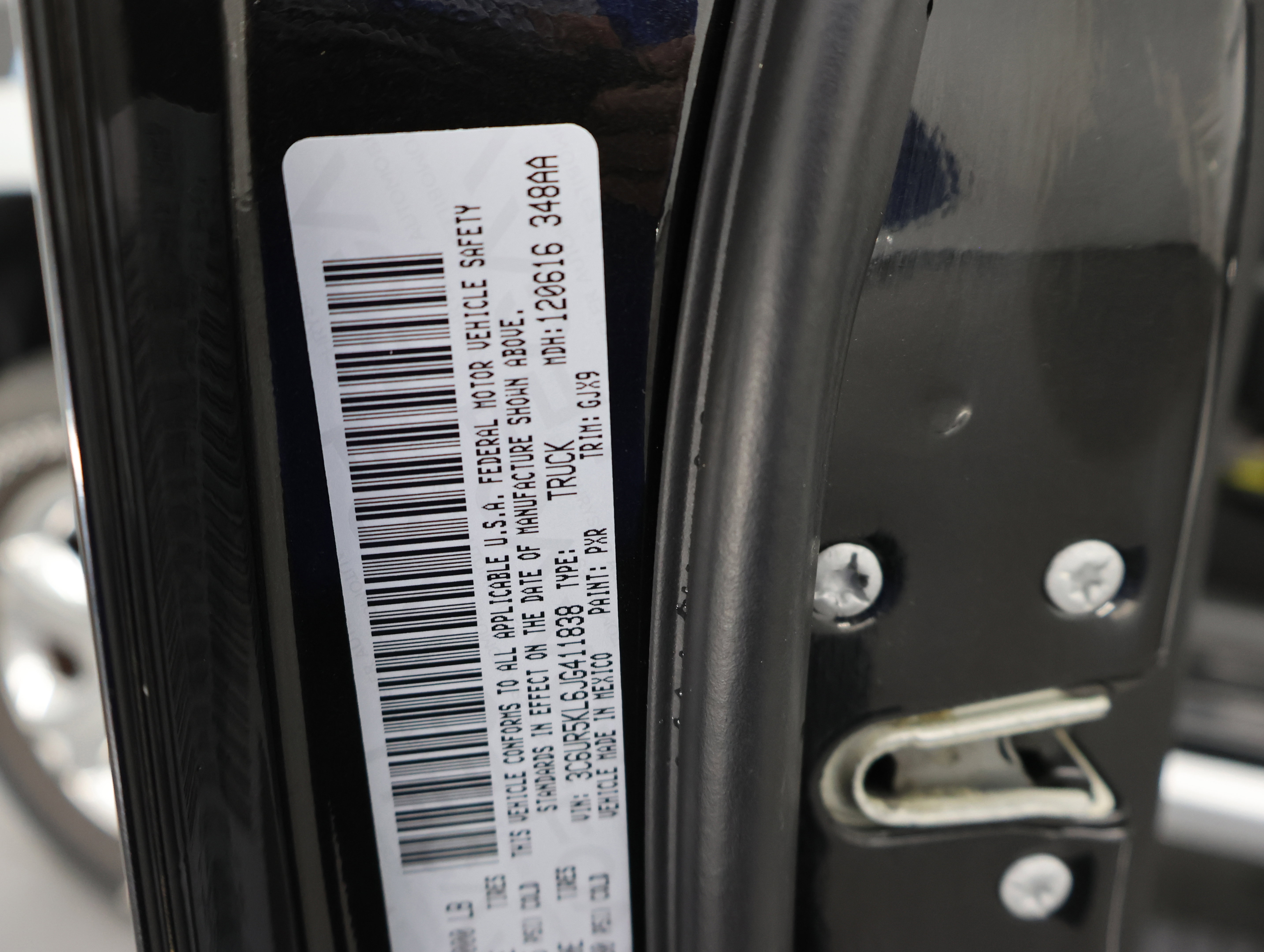 Used 2018 RAM 2500 Laramie image 69