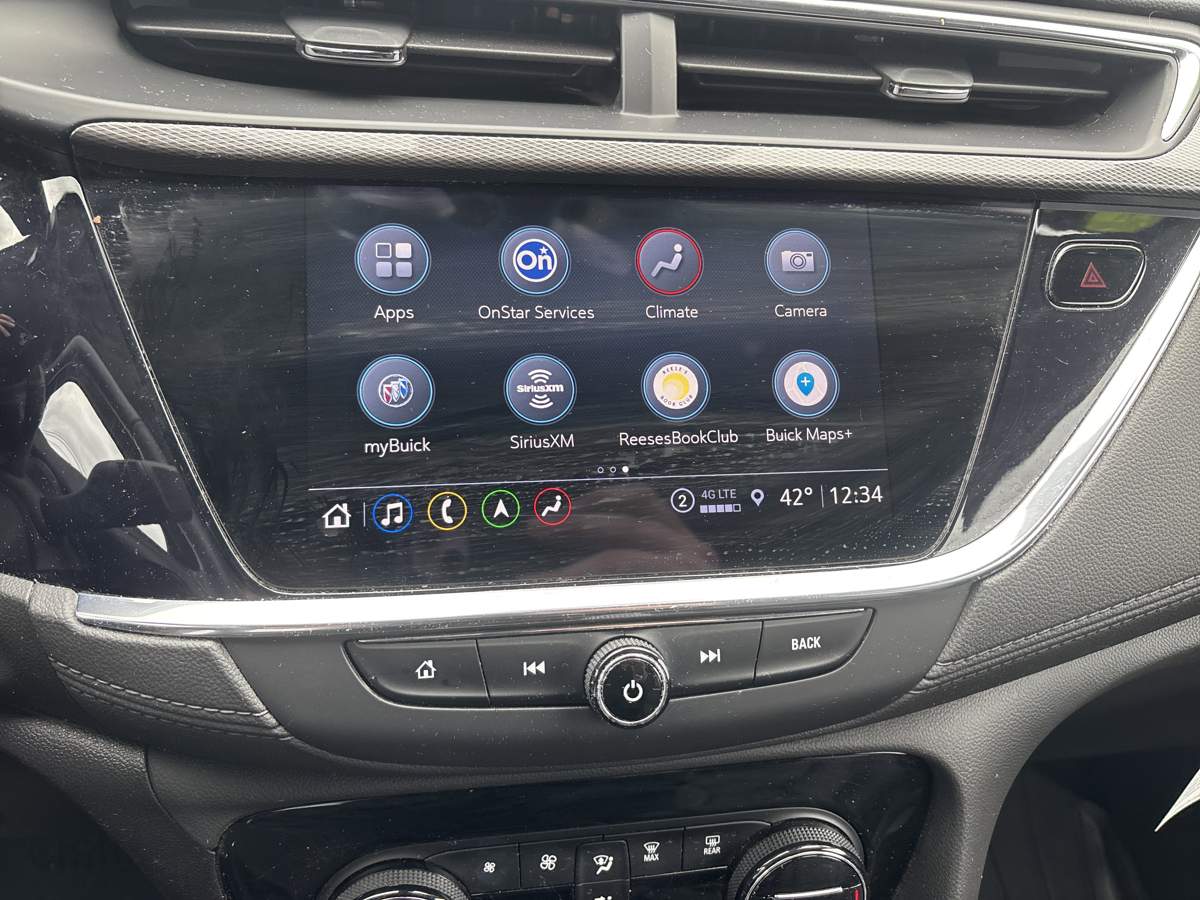 Used 2023 Buick Encore GX Essence w/ Advanced Technology Package image 25