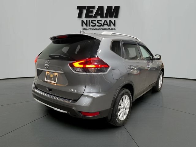 Certified 2018 Nissan Rogue SV w/ Premium Package AWD/4WD image 7