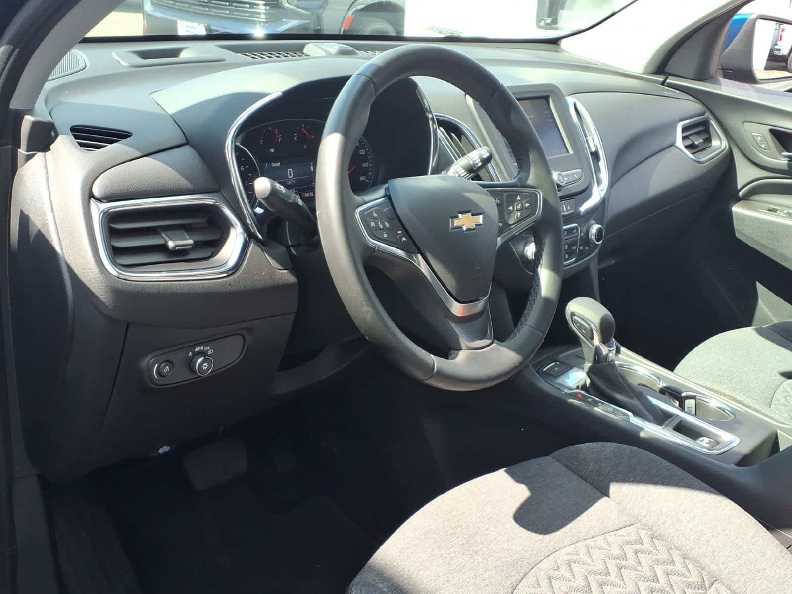 Used 2023 Chevrolet Equinox LT AWD/4WD image 9