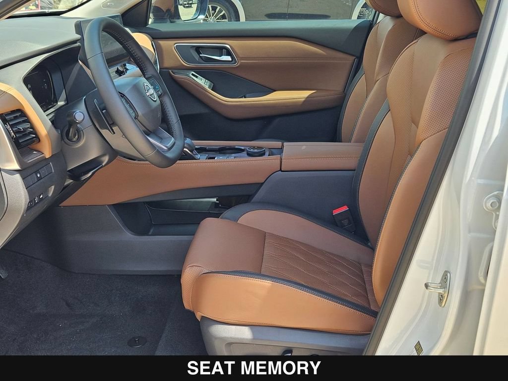 New 2026 Nissan Rogue Platinum AWD/4WD image 11