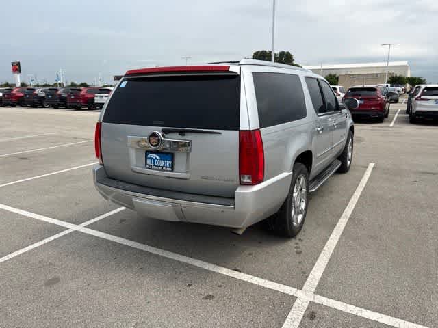 Used 2013 Cadillac Escalade ESV Luxury AWD/4WD image 5