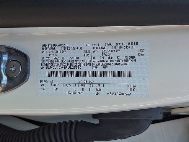 Used 2024 Lincoln Corsair FWD w/ Equipment Group 102A image 31