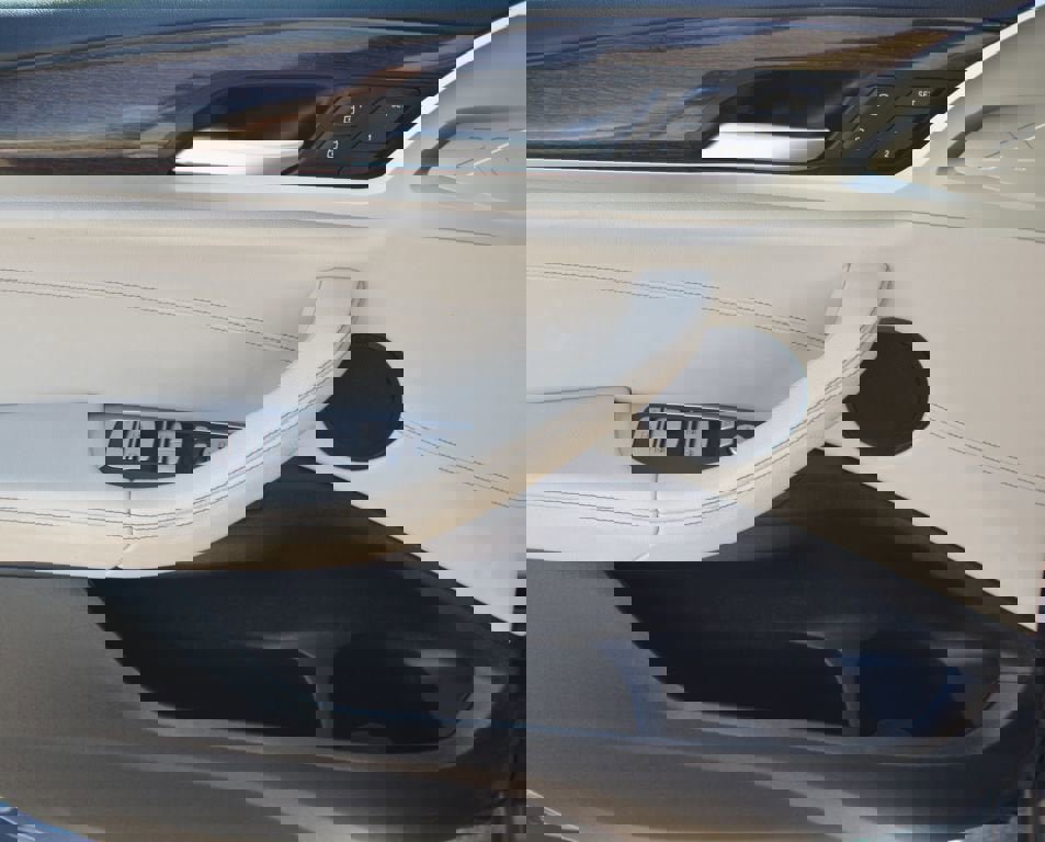 Used 2021 BMW X3 xDrive30i w/ Premium Package image 30