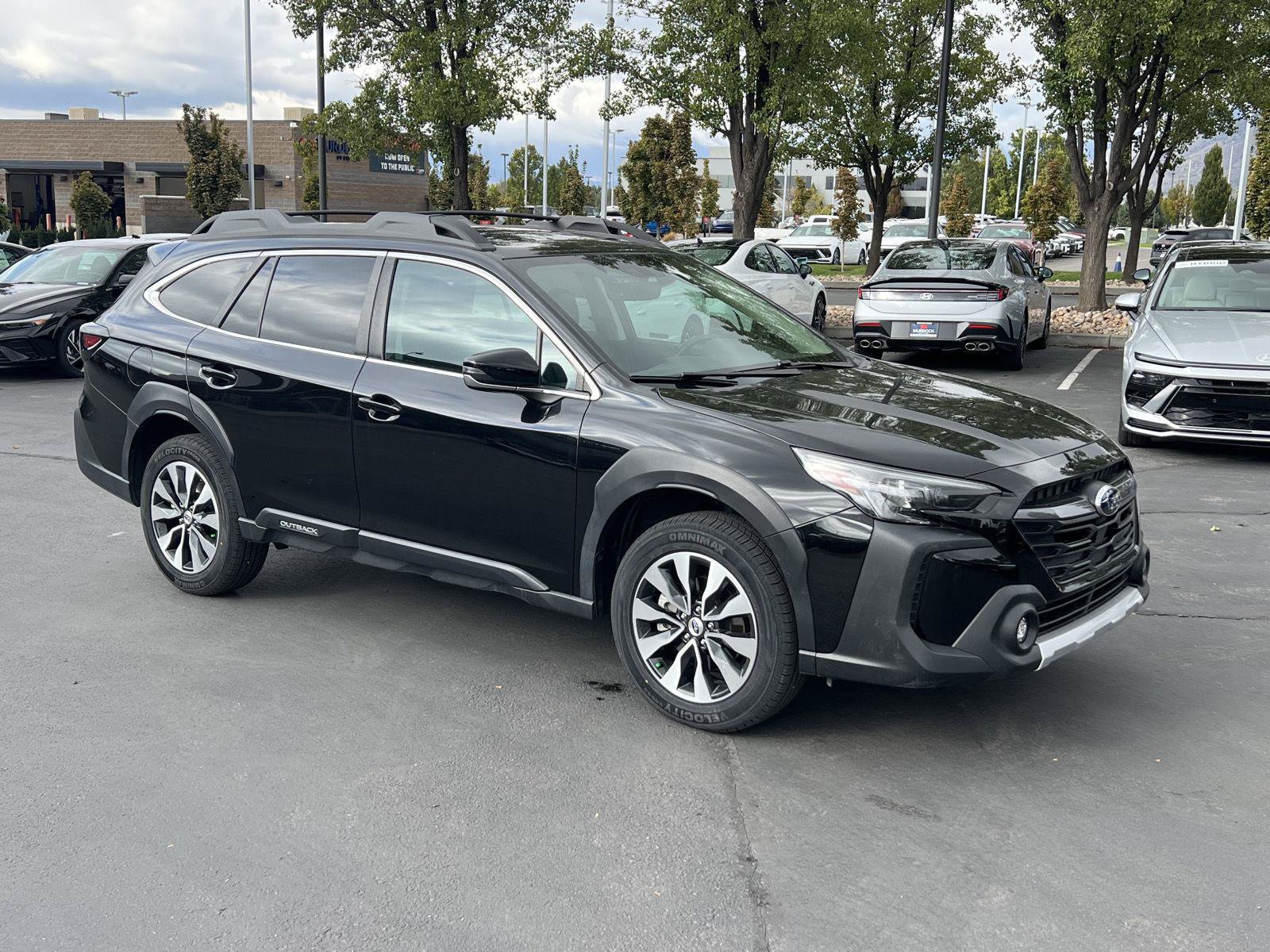 Used 2024 Subaru Outback Limited AWD/4WD image 12