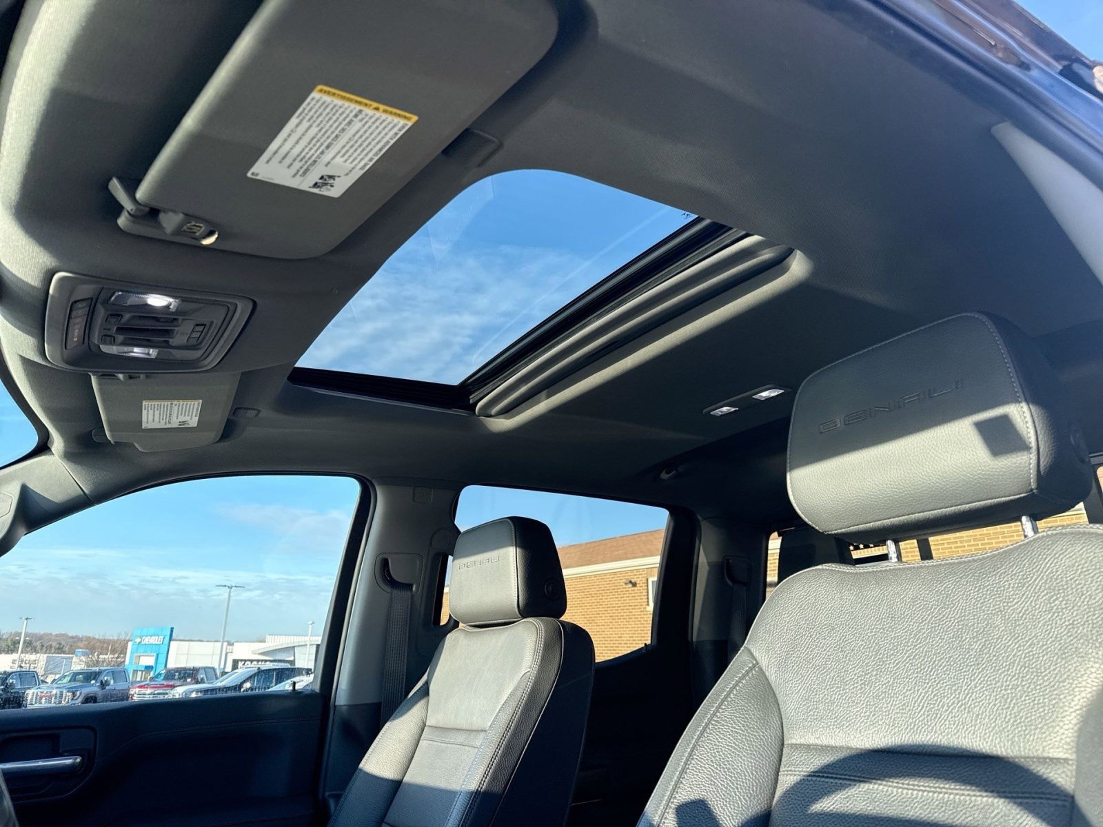 Used 2020 GMC Sierra 1500 Denali w/ Denali Ultimate Package image 23