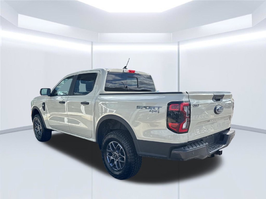 Used 2025 Ford Ranger XLT w/ Equipment Group 301A High AWD/4WD image 9