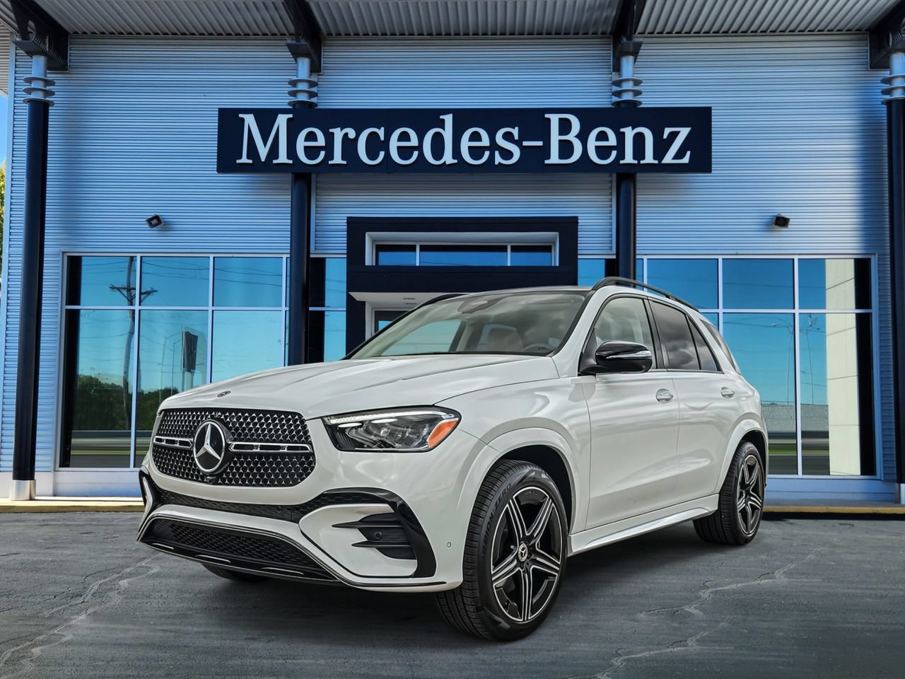 New 2026 Mercedes-Benz GLE 350 4MATIC image 3
