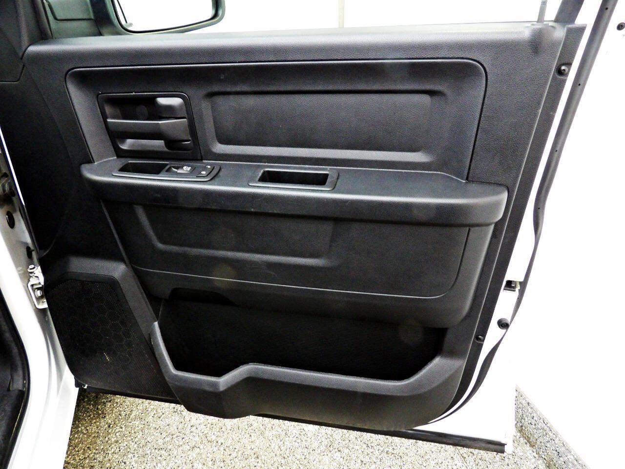 Used 2016 RAM 1500 Tradesman image 10