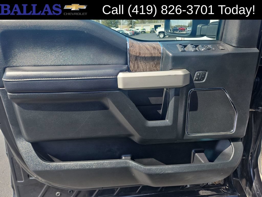 Used 2019 Ford F250 Lariat w/ Lariat Ultimate Package AWD/4WD image 23