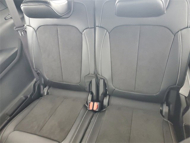 New 2025 Jeep Grand Cherokee L Altitude image 11