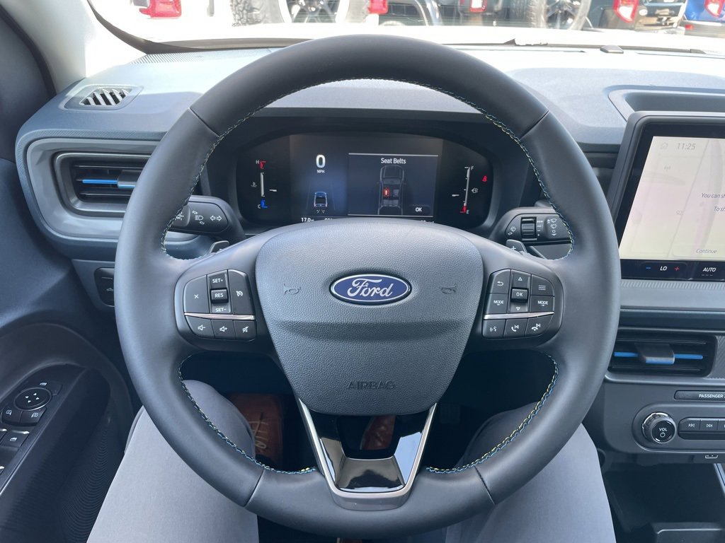 New 2025 Ford Maverick Lobo image 25