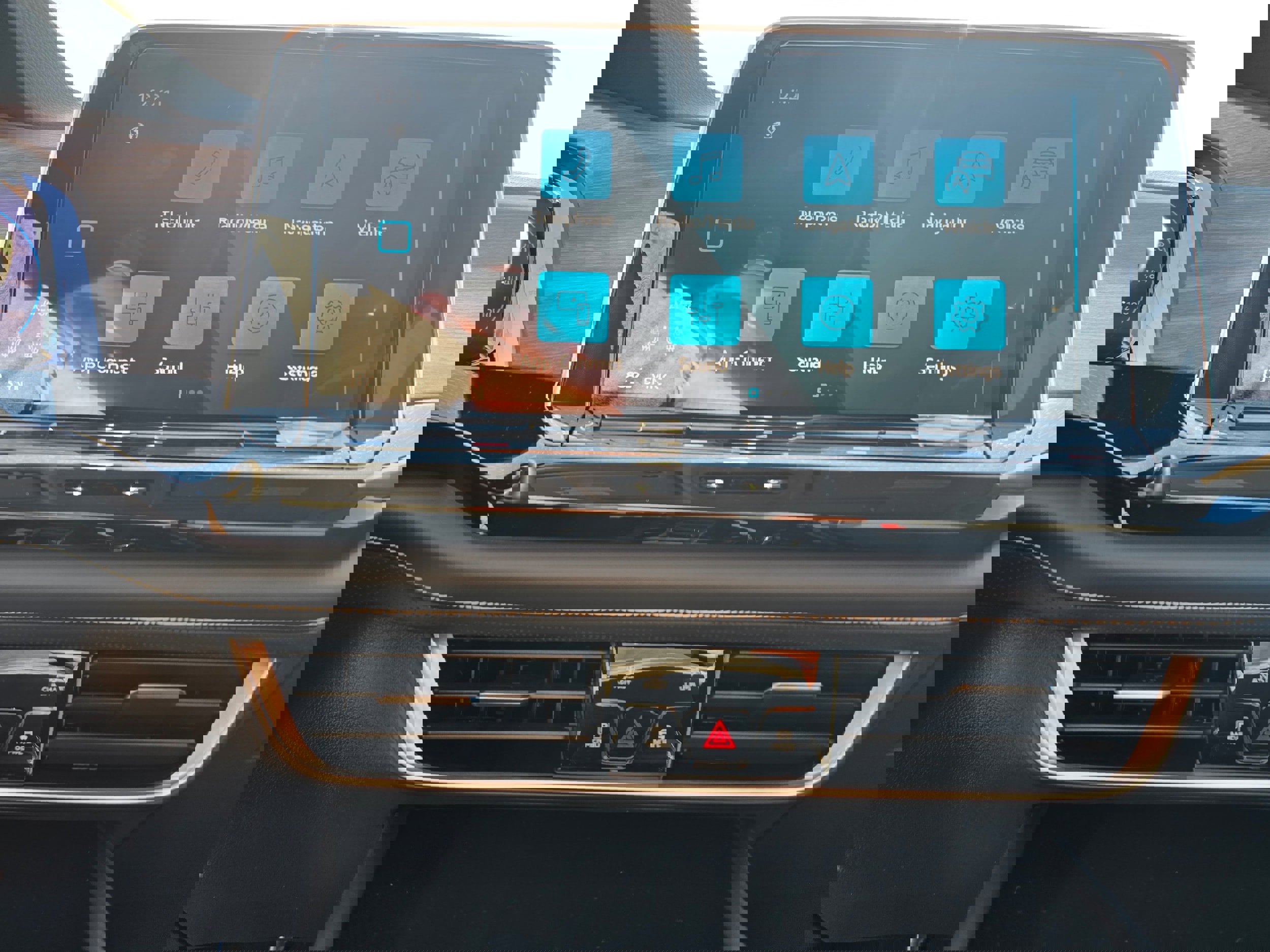 New 2026 Volkswagen Atlas SEL AWD/4WD image 19