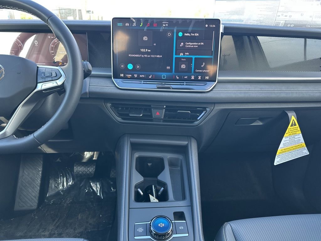 New 2026 Volkswagen Tiguan SE image 15