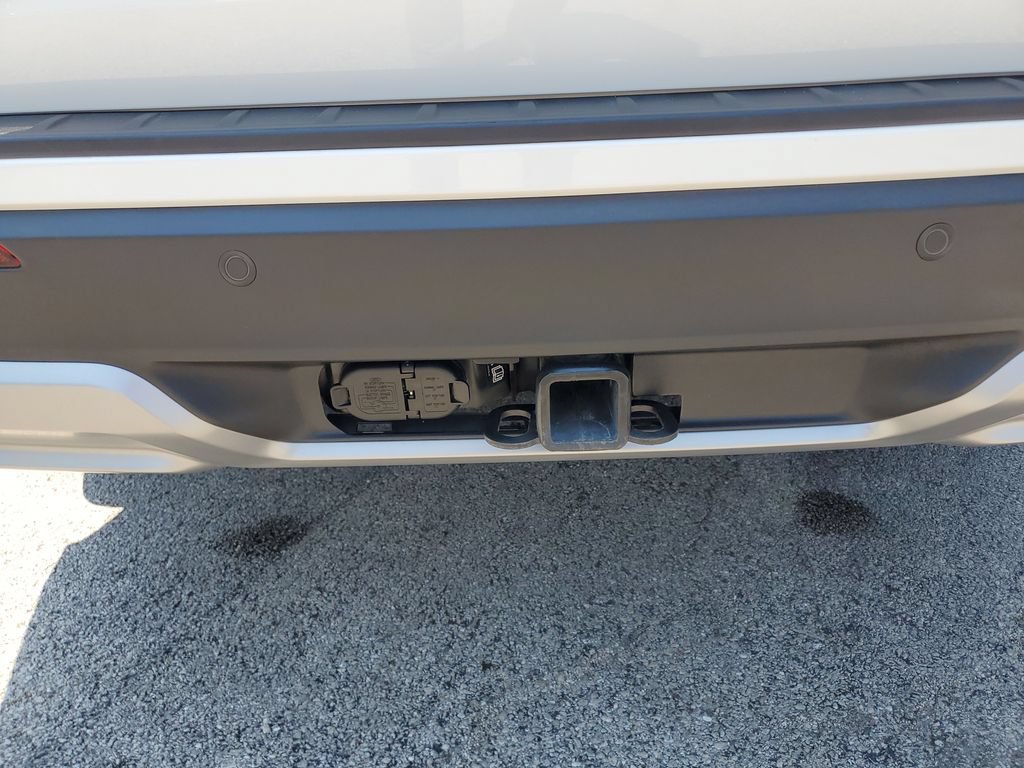 Used 2025 Ford Explorer Platinum AWD/4WD image 10