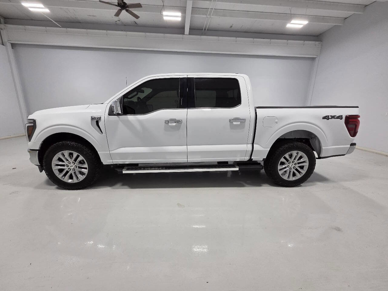 Used 2024 Ford F150 Lariat w/ Bed Utility Package AWD/4WD image 2