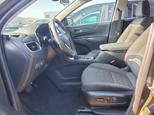 Used 2023 Chevrolet Equinox LT FWD image 20