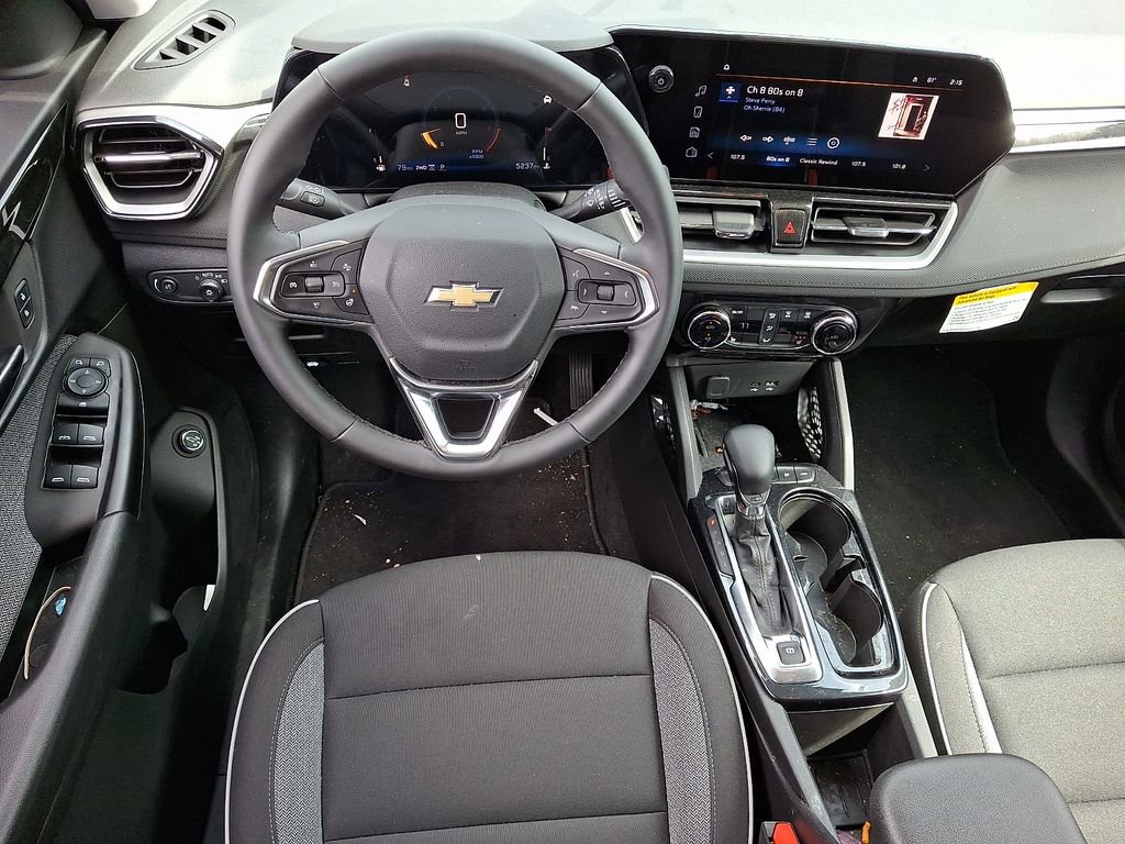 Used 2026 Chevrolet TrailBlazer LT w/ Convenience Package AWD/4WD image 12