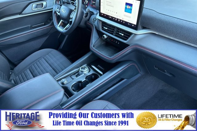 Used 2025 Ford Explorer ST-Line AWD/4WD image 17