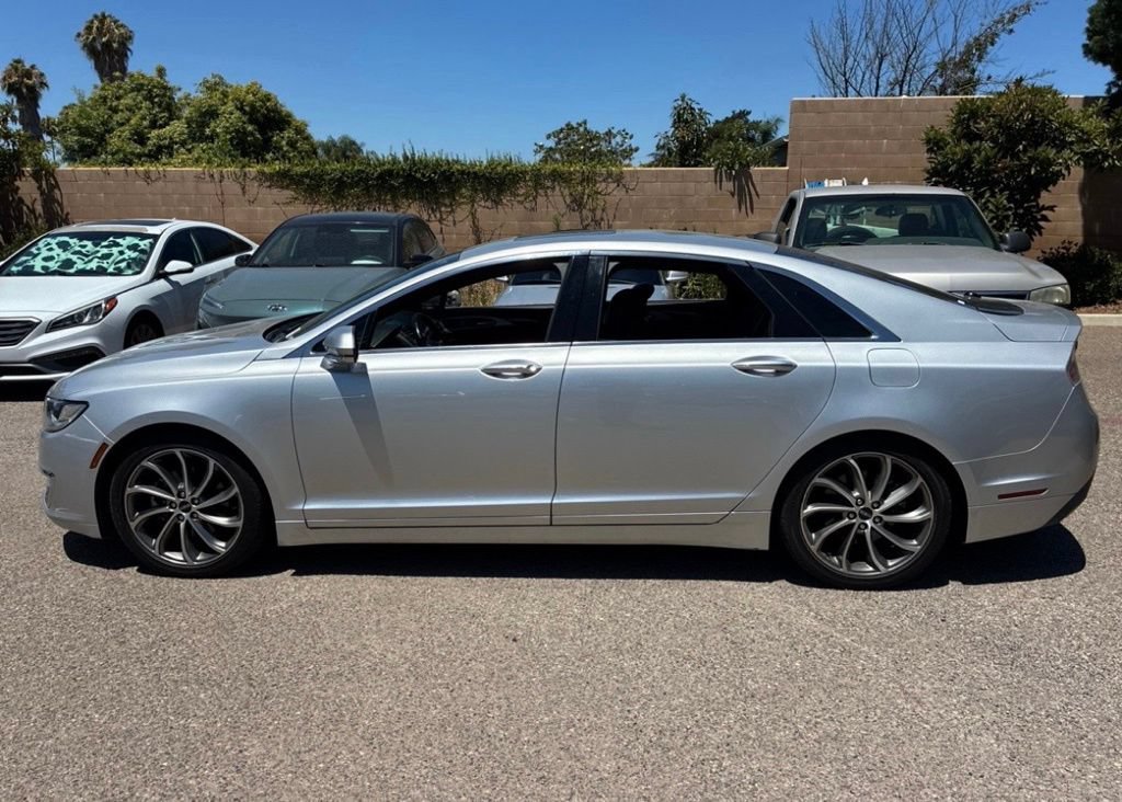 Used 2019 Lincoln MKZ Reserve w/ Reserve Plus Package FWD image 4