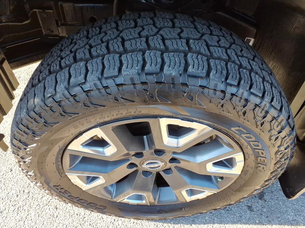 Used 2023 Nissan Titan Platinum Reserve w/ Moonroof Package image 10