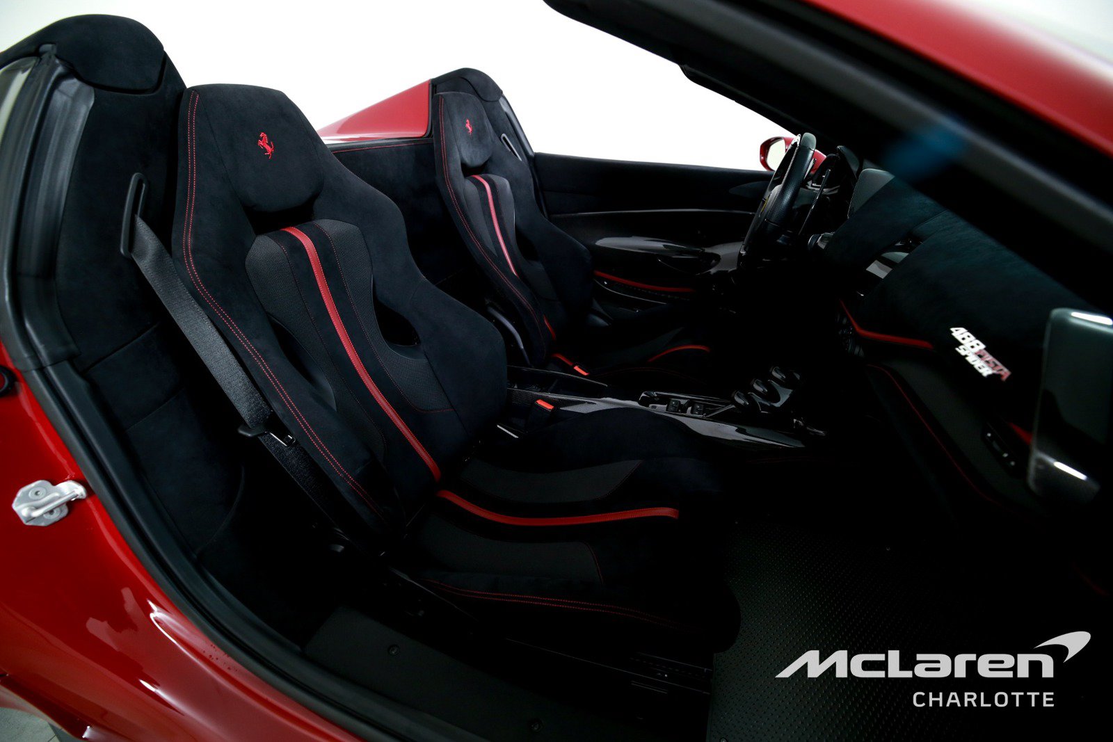 Used 2020 Ferrari 488 Pista Spider RWD image 19